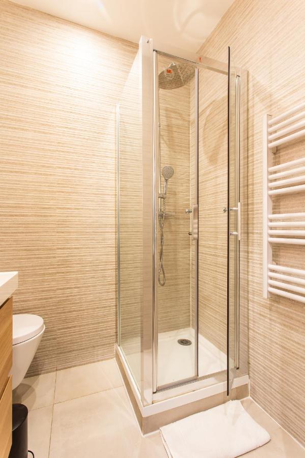 Hsh Moinon - Canal St-Martin Magnifique Appartement 2Br Paris Dış mekan fotoğraf